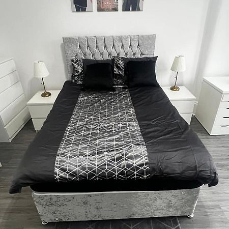 Wellington Apartment Glasgow Esterno foto